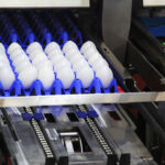 鶏卵生産工場様にパッキング機の部品交換作業の補助を行いました。のサムネイル
