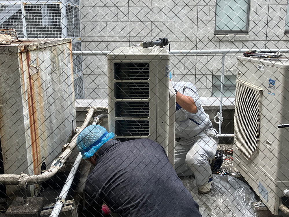 据付中（室外機）