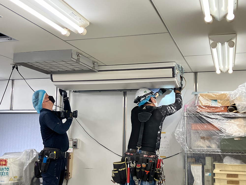 据付中（空調機）